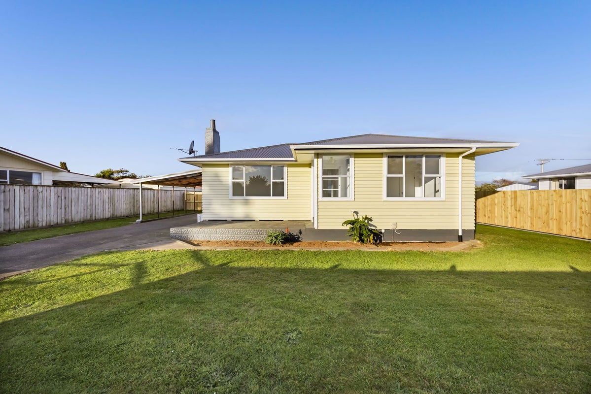25 Grey Street, Normanby, Hawera - Carousel 2