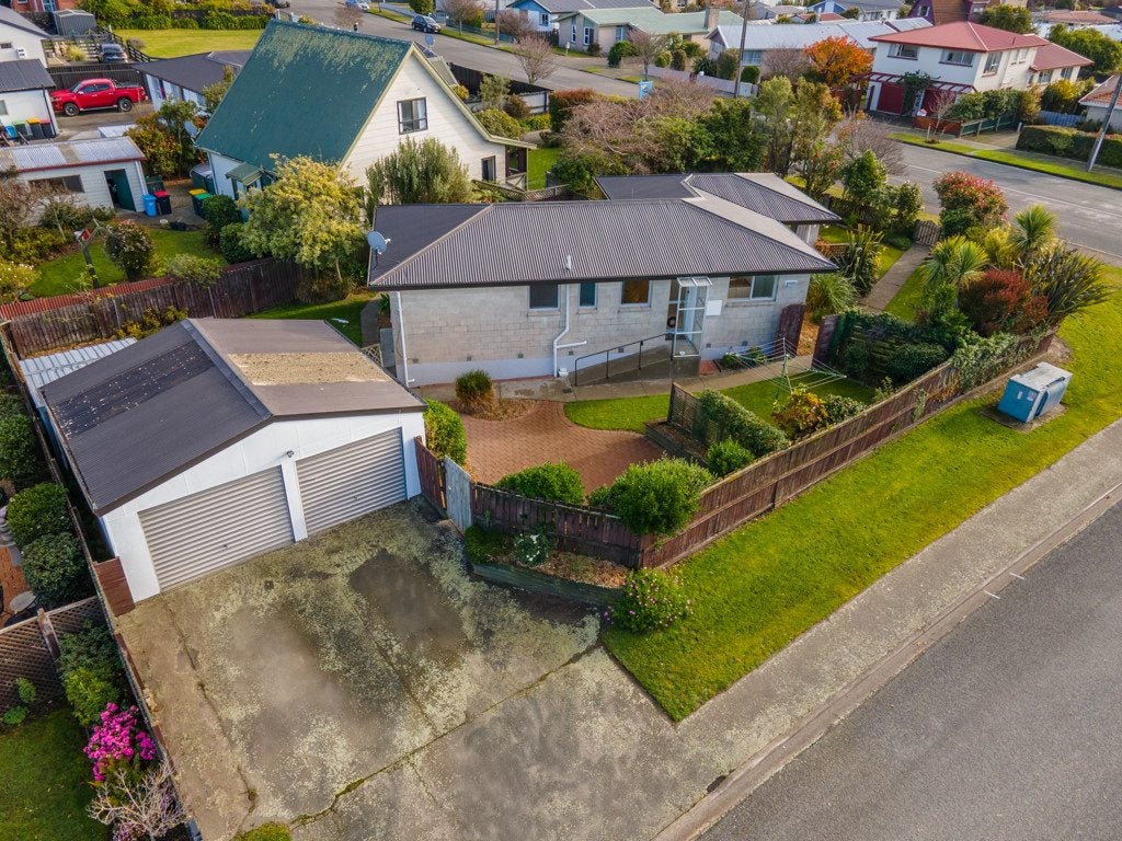 18 Jellicoe Street, Oceanview, Timaru - Carousel 2