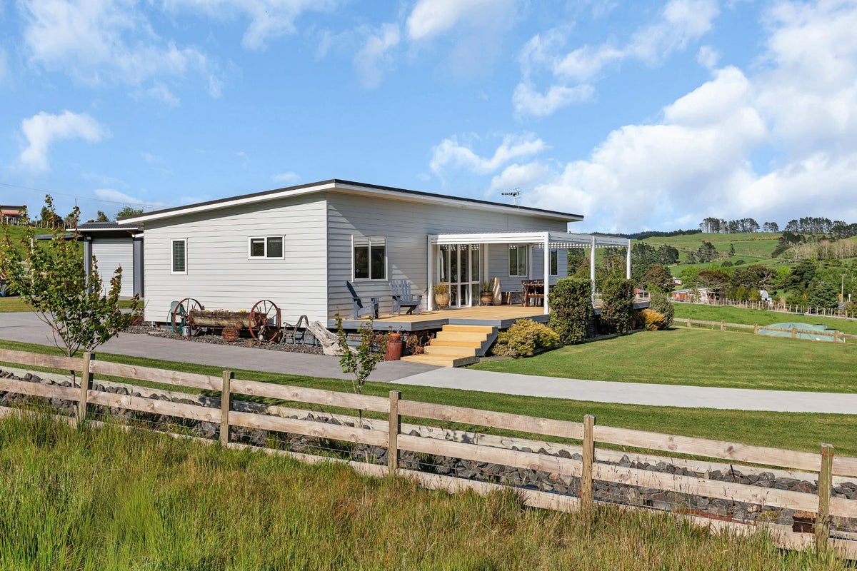 331 Otaika Valley Road, Whangarei - Carousel 2