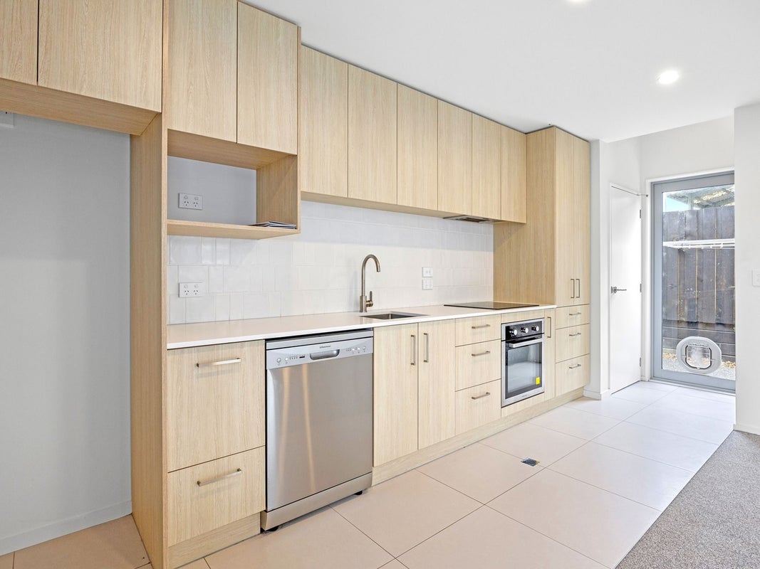 2/118 Oram Avenue, New Brighton, Christchurch - Carousel 2