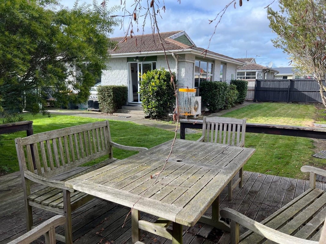 2/3B Ian Place, Bishopdale, Christchurch - Carousel 1