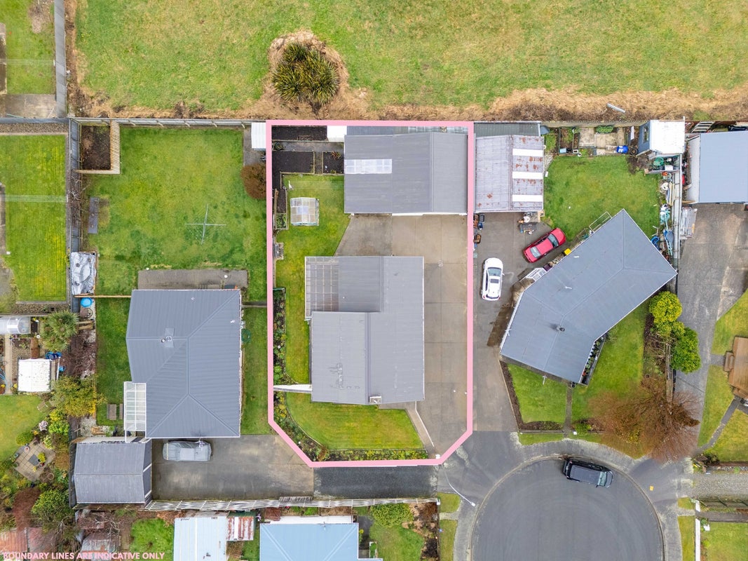 16 Mepal Place, Kingswell, Invercargill - Carousel 38