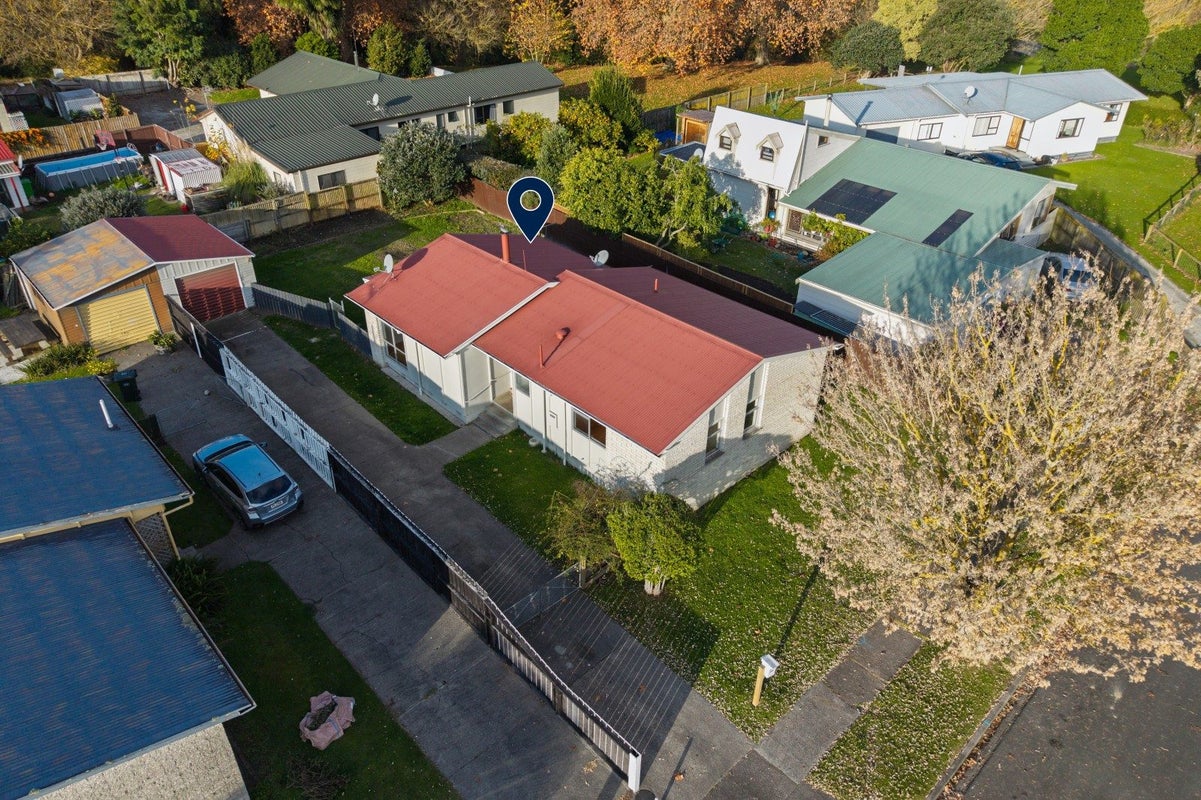 18 Loisel Street, Riverdale, Gisborne - Carousel 26