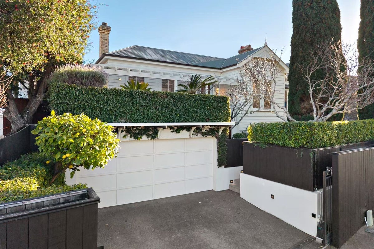25 Earle Street, Parnell, Auckland - Carousel 2