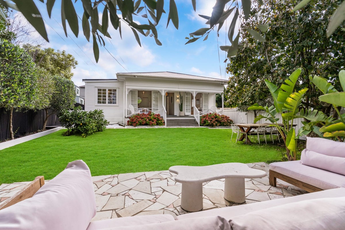 1/16 Rangipawa Road, Onehunga, Auckland - Carousel 1