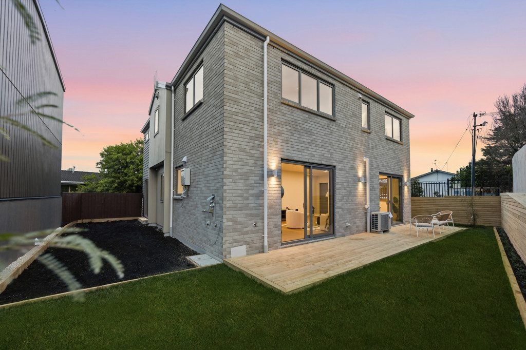 72A Sycamore Drive, Sunnynook, North Shore City, Auckland - Carousel 2