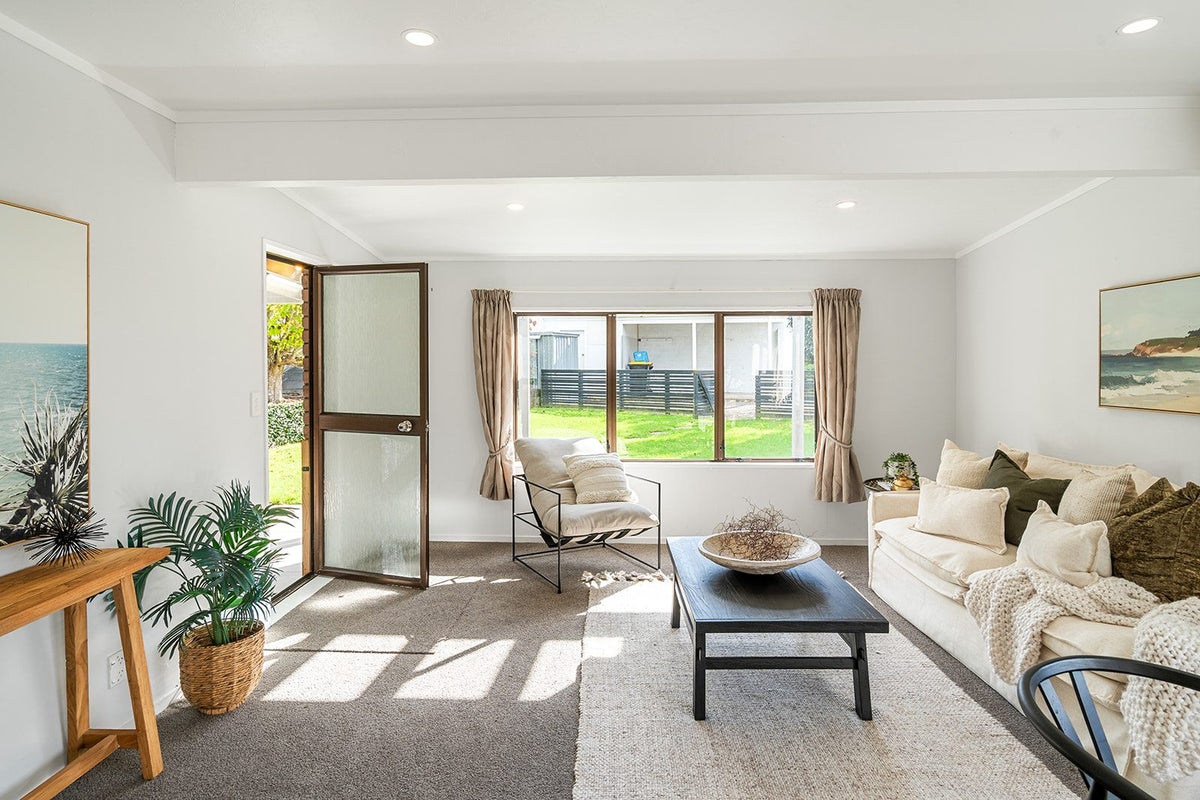 54A Heron Avenue East, Matua, Tauranga - Carousel 2