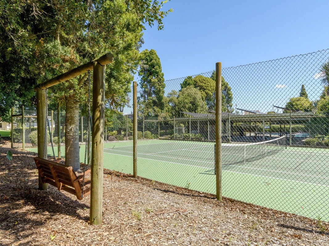 18 Jarrah Park Drive, Pyes Pa, Tauranga - Carousel 32