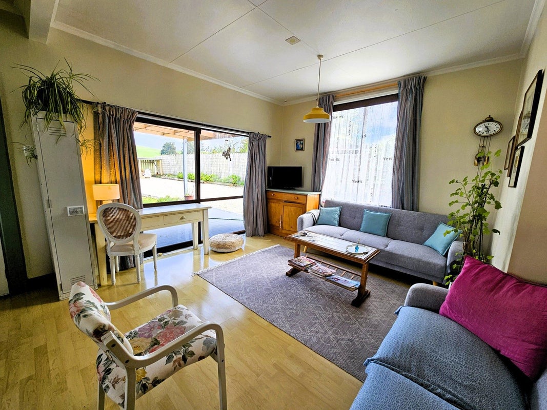 45 WINDY RIDGE RD, INCH CLUTHA - Carousel 2