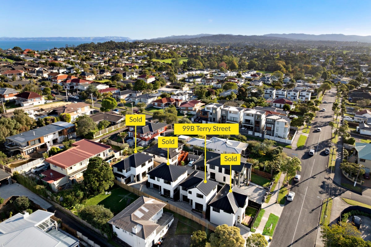 99B Terry Street, Blockhouse Bay, Auckland City, Auckland - Carousel 2