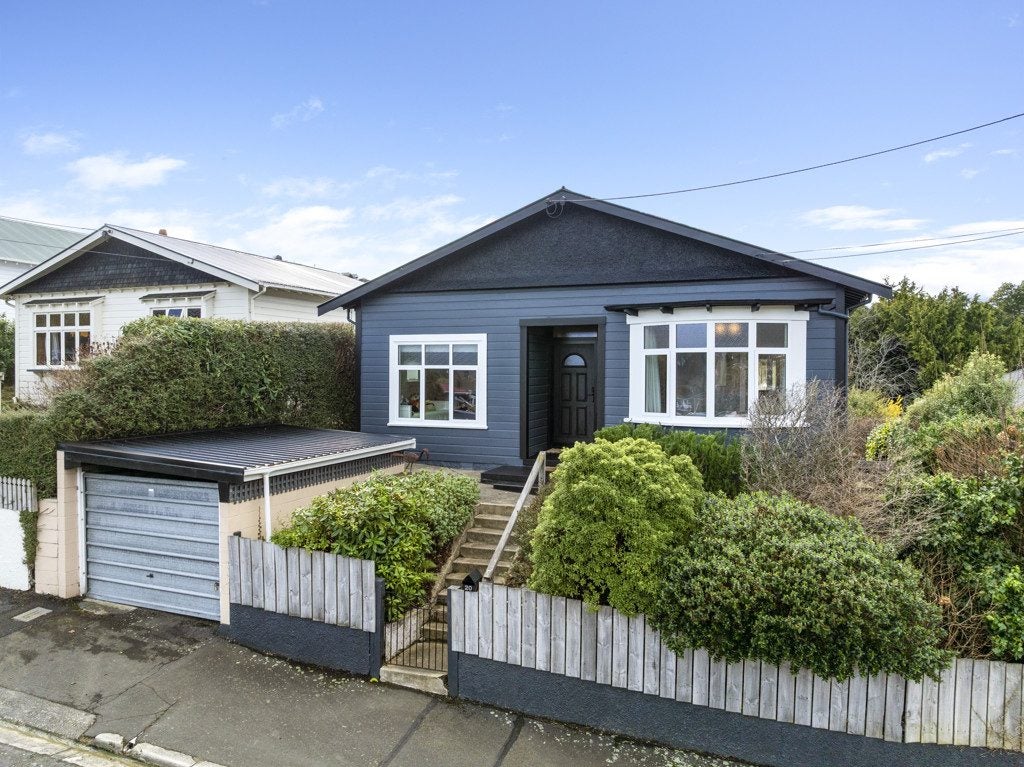 20 County Road, Kaikorai, Dunedin - Carousel 1