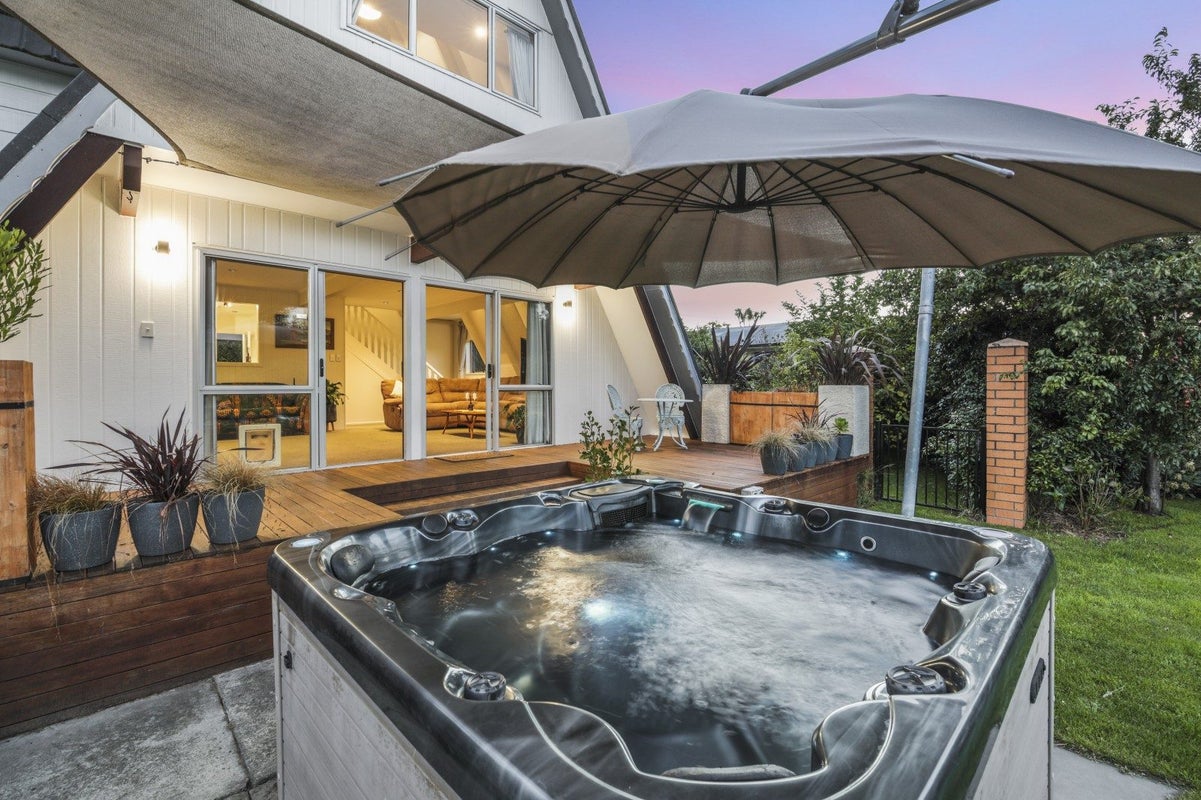10 Grady Street, Mayfield, Blenheim - Carousel 1