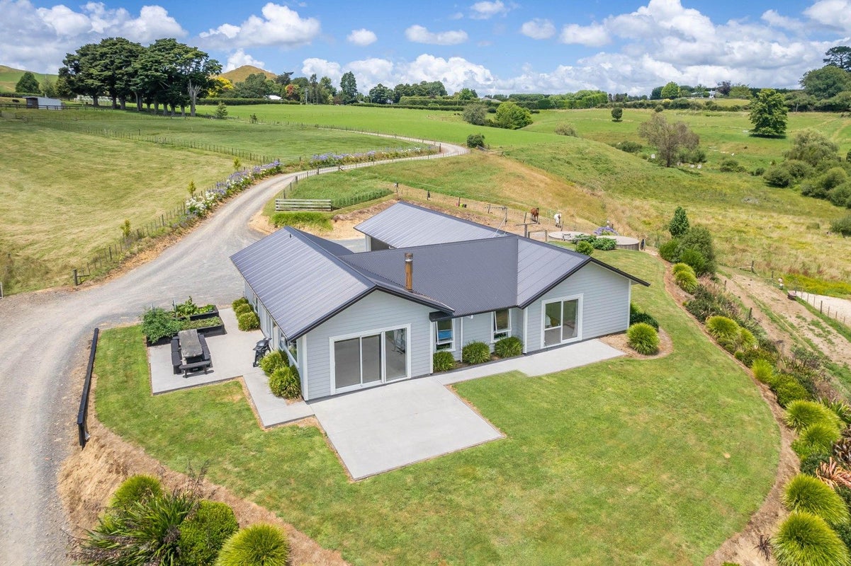 420 Parklands Road, Rotoorangi, Te Awamutu - Carousel 2
