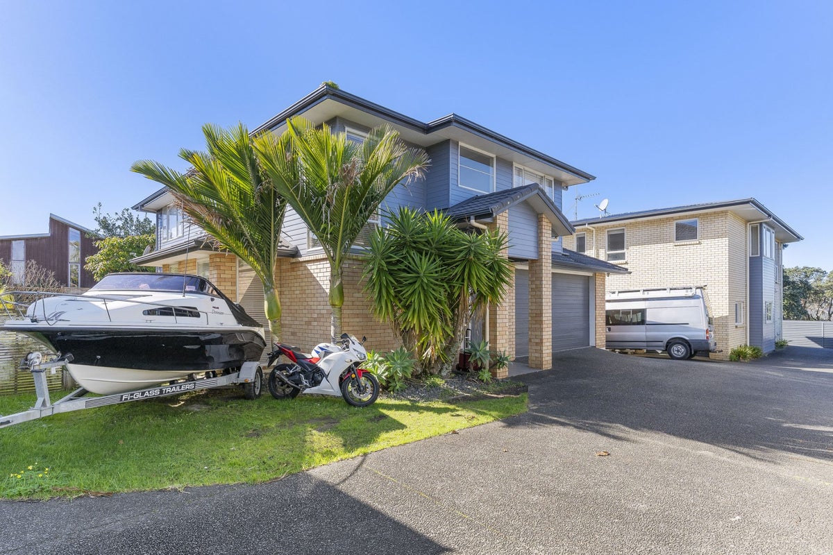 40B Waiake Street, Torbay, North Shore City, Auckland - Carousel 1