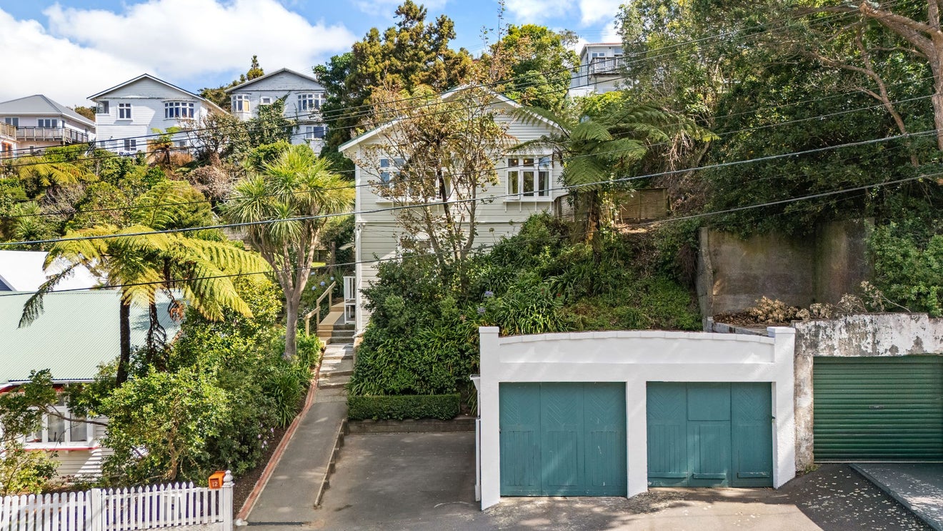 12 Liardet Street, Vogeltown, Wellington - Carousel 1