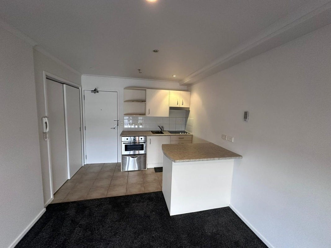 7C/18 Ronwood Avenue, Manukau, Auckland - Carousel 2