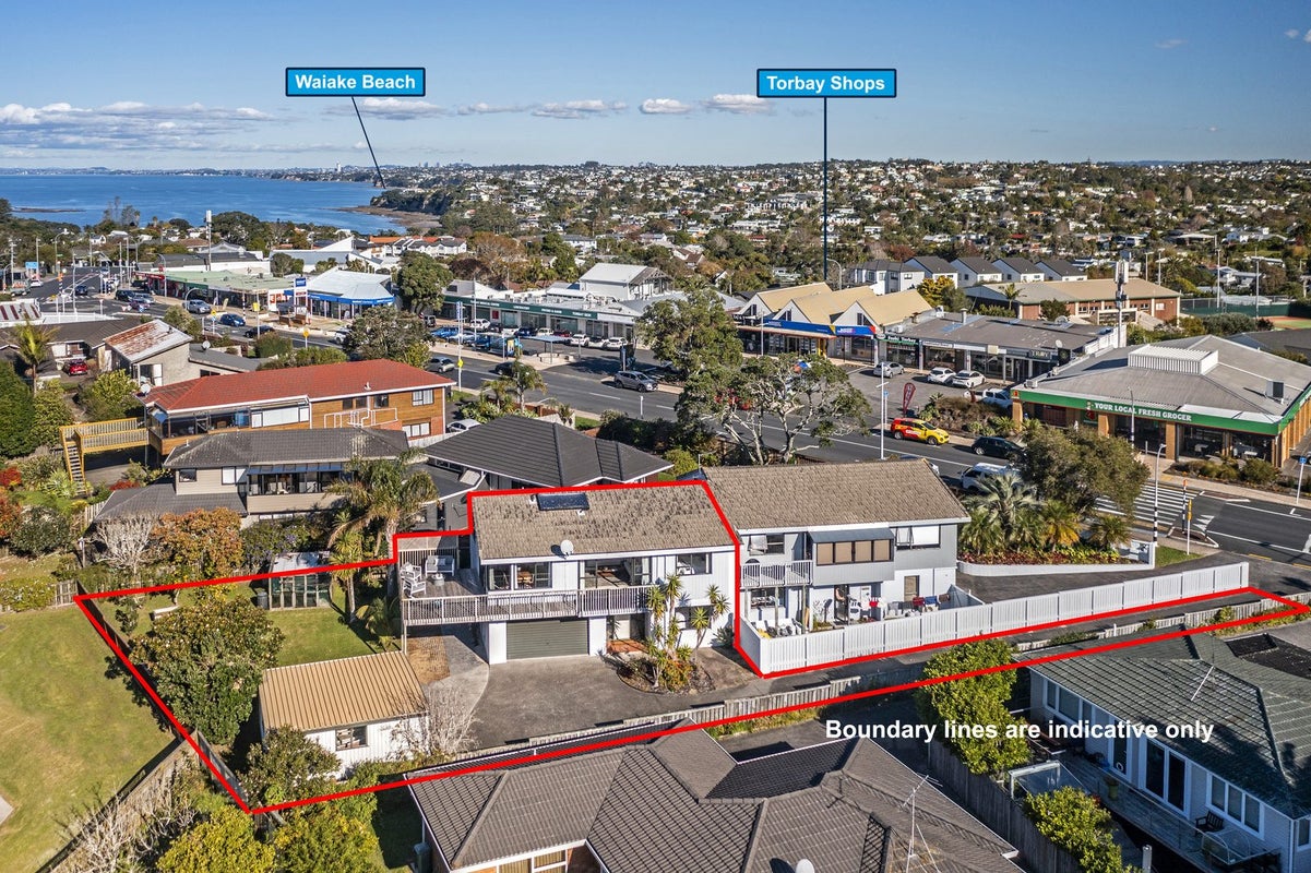 2/983 Beach Road, Torbay, Auckland - Carousel 2