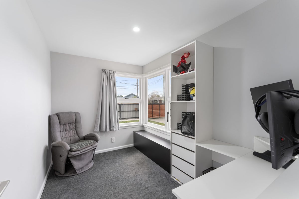 93 Breezes Road, Avondale, Christchurch - Carousel 12