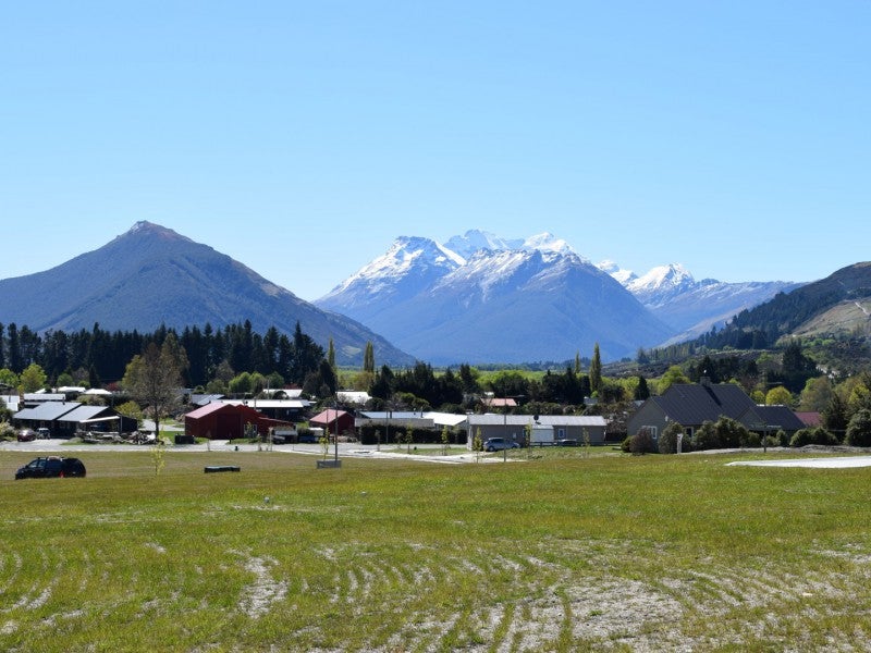 7 Buckler Burn Street, Glenorchy, Glenorchy - Carousel 1