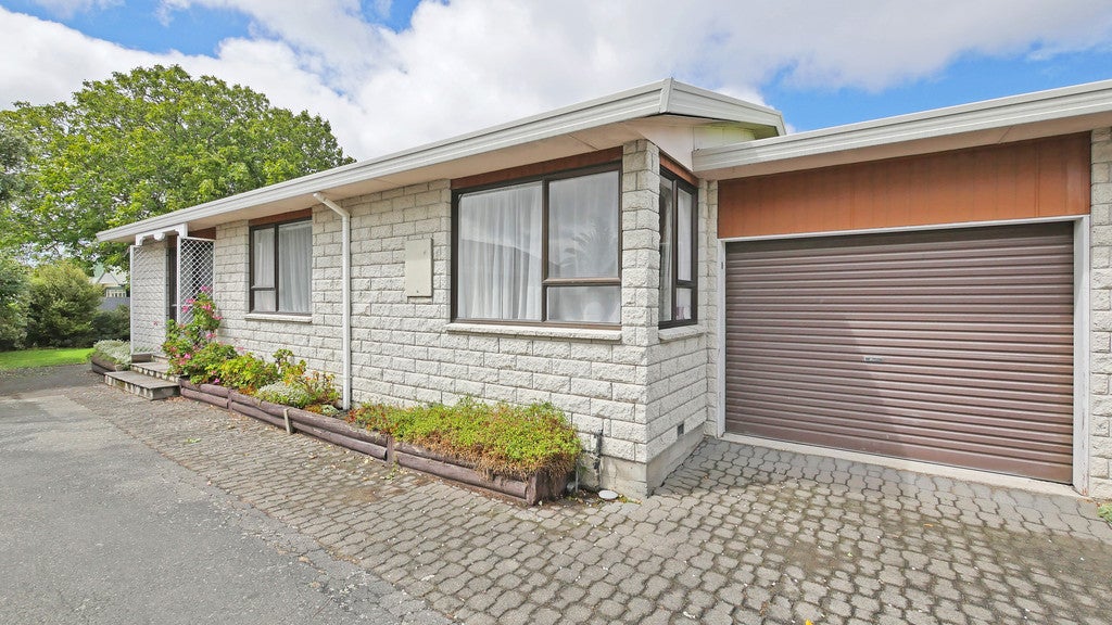 1/94A Condell Avenue, Papanui, Christchurch - Carousel 1