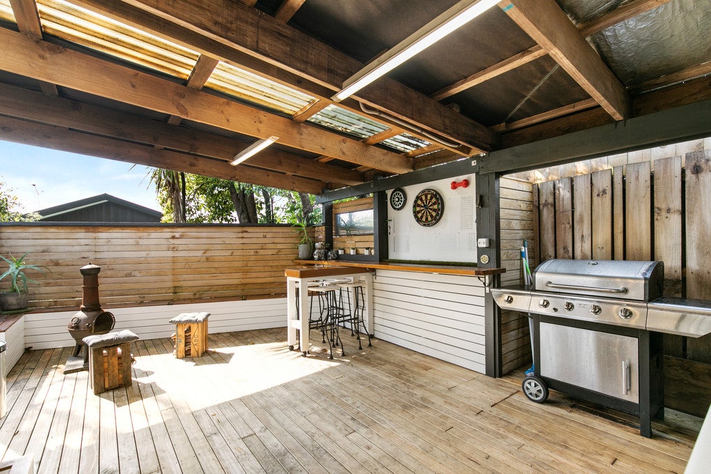 272 Triangle Road, Massey, Auckland - Carousel 1
