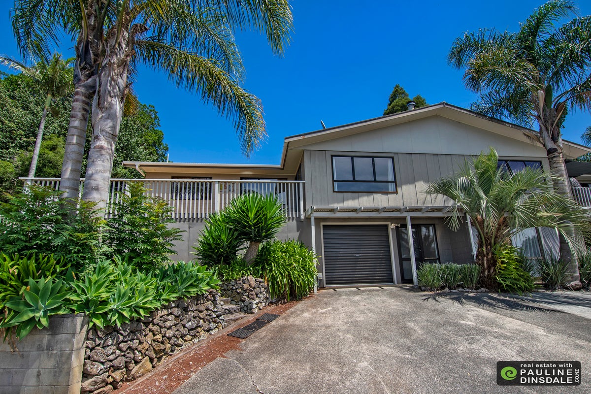 1/24 Cambridge Street, Kamo, Whangarei - Carousel 1