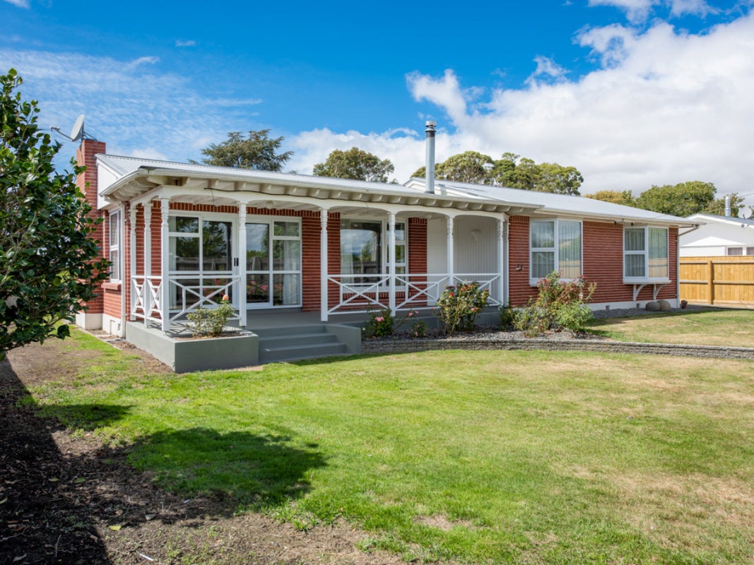 0 State Highway 1, Riverlands - Carousel 1
