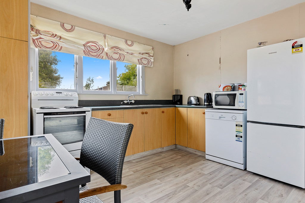 Property Valuation for 48 Southbrook Road, Rangiora, Rangiora | Trade ...