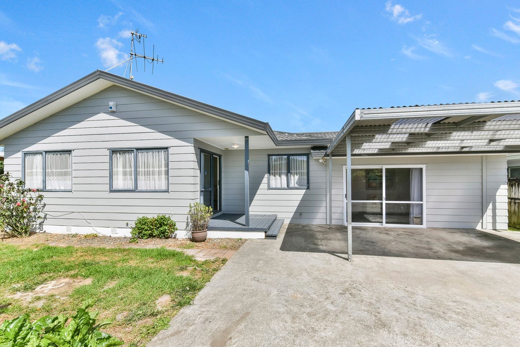 3/7 Cape Road, Mangere, Auckland - Carousel 1