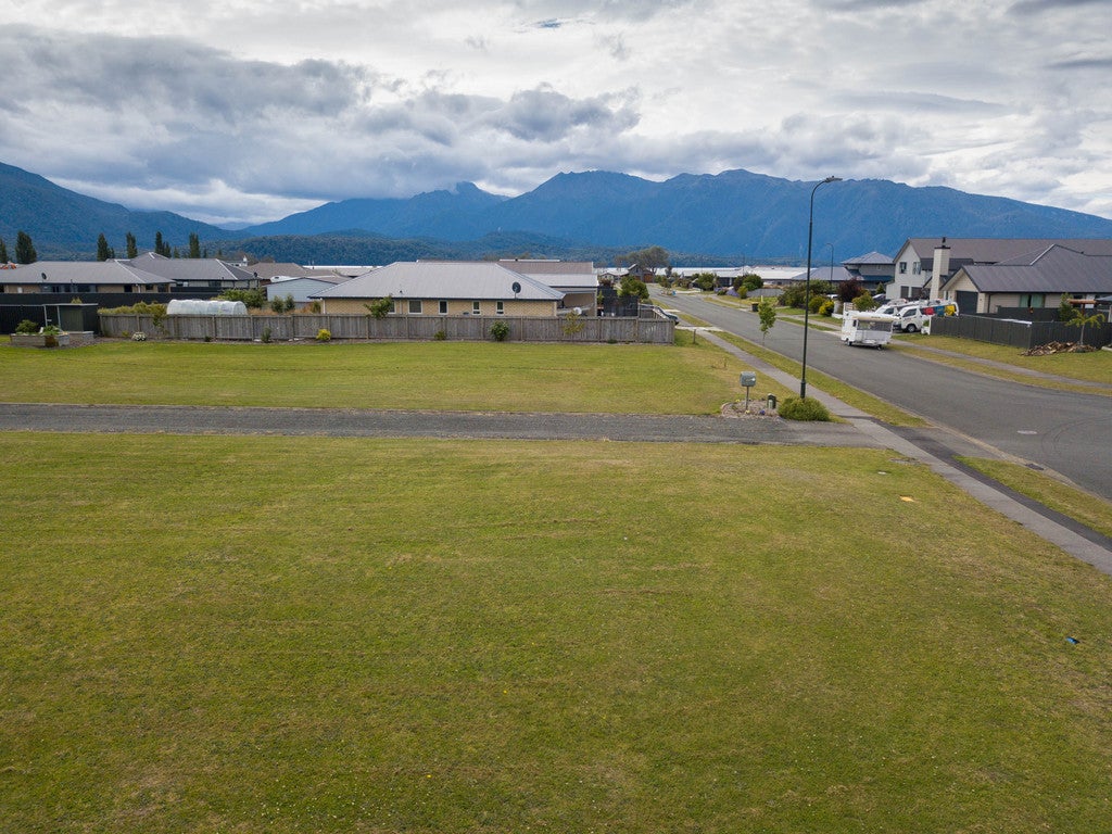 7 Acheron Way, Te Anau, Te Anau - Carousel 1
