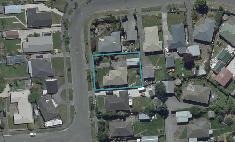 38 Vardon Crescent, Shirley, Christchurch - Carousel 1