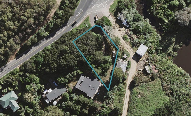 75 Onetangi Road, Onetangi, Waiheke Island - Carousel 1