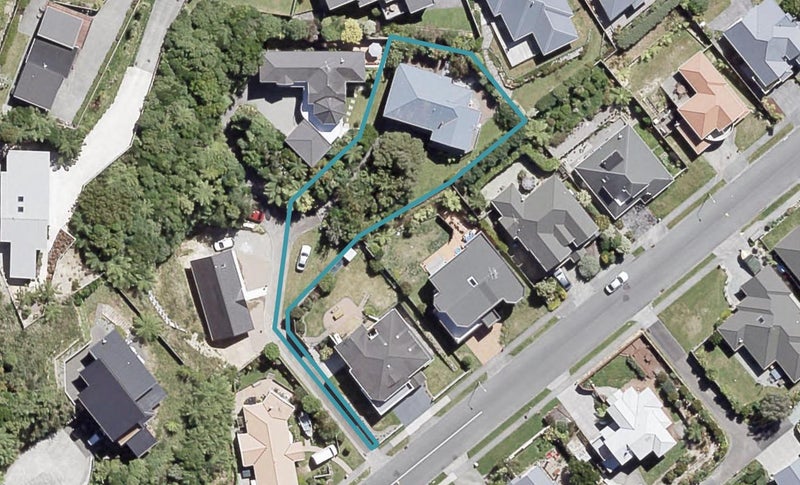 75 Redvers Drive, Belmont, Lower Hutt - Carousel 1