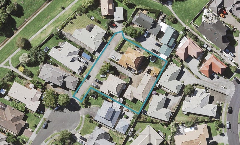 3/11 Daria Place, Northpark, Auckland - Carousel 1