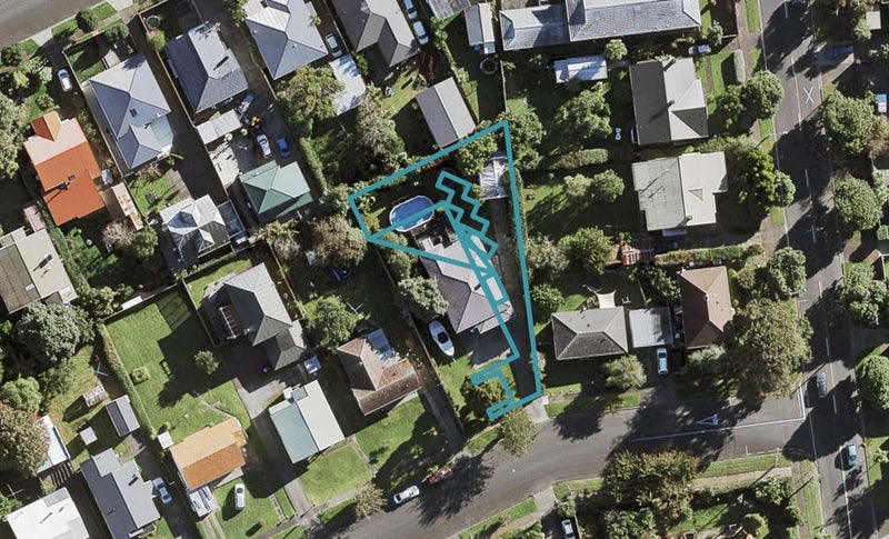 8/1 Jersey Avenue, Mount Albert, Auckland - Carousel 1