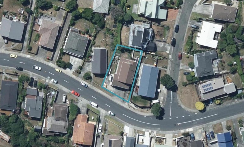 68 Pope Street, Camborne, Porirua - Carousel 1