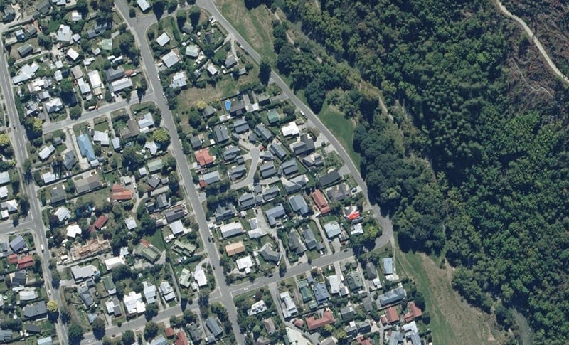 8 Fletcher Way, Arrowtown, Arrowtown - Carousel 1