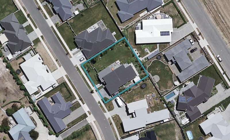 5 Whittaker Place, Havelock North, Havelock North - Carousel 1