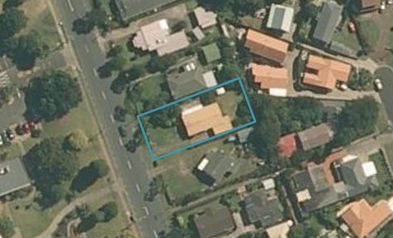 53 Centreway Road, Orewa, Orewa - Carousel 1