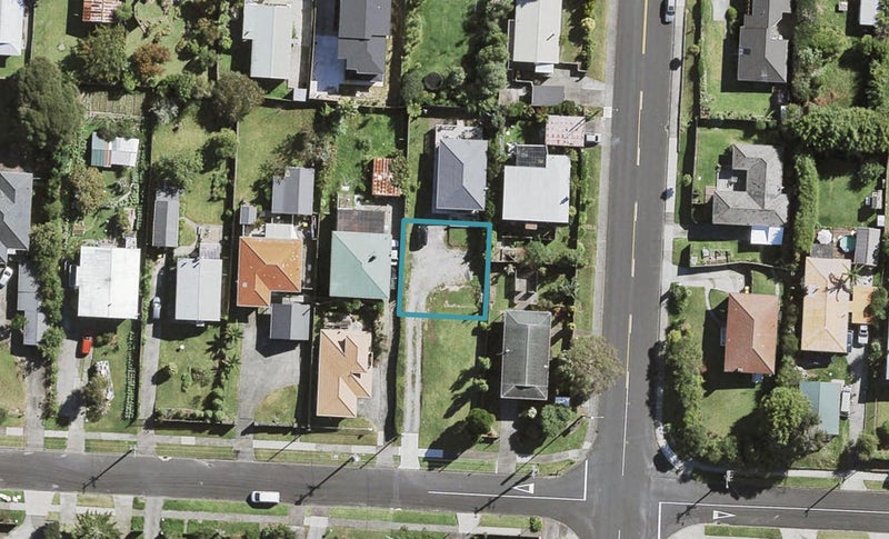 51B Routley Drive, Glen Eden, Auckland - Carousel 1