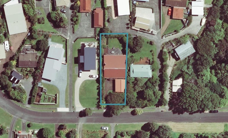 21 Motukari Place, Onaero, Waitara - Carousel 1
