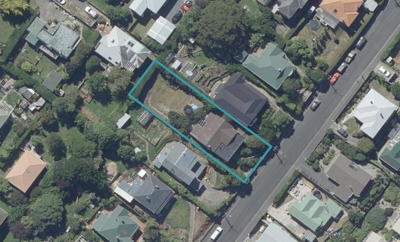 19 Farley Street, Kaikorai, Dunedin - Carousel 1