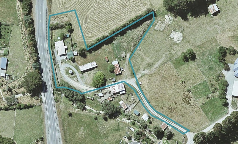 19 Leslies Road, Okaramio, Havelock - Carousel 1