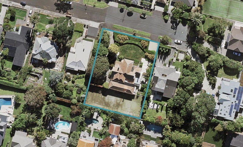 29 Rahiri Road, Mount Eden, Auckland - Carousel 1