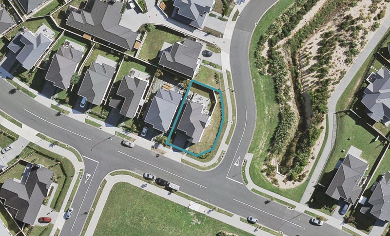 17 Kuhanui Drive, Karaka, Papakura - Carousel 1