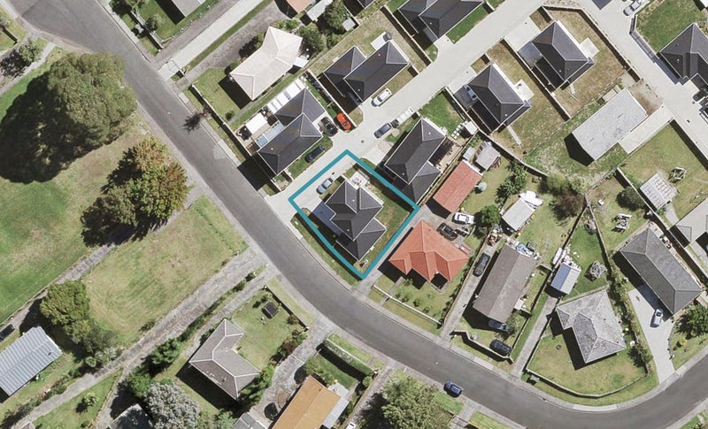 10 Waitoro Lane, Henderson, Auckland - Carousel 1