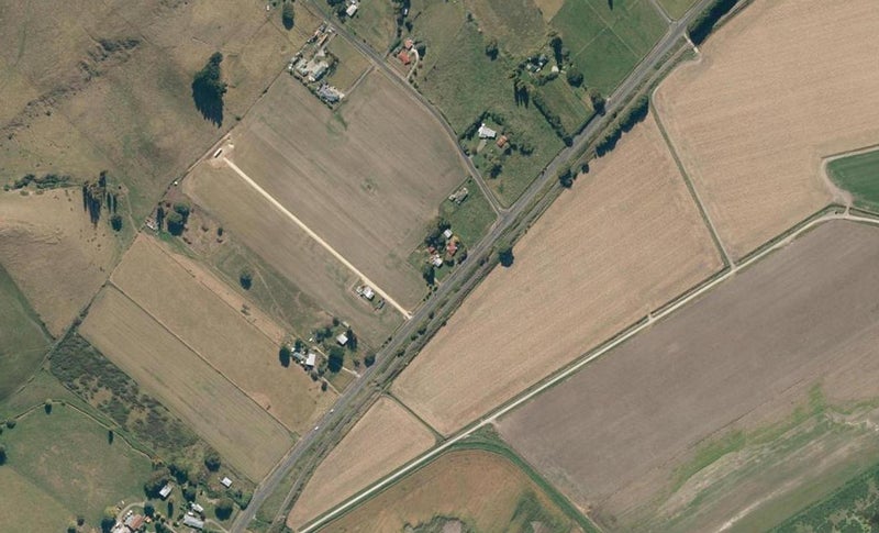 1806 State Highway 2, Hastings - Carousel 1