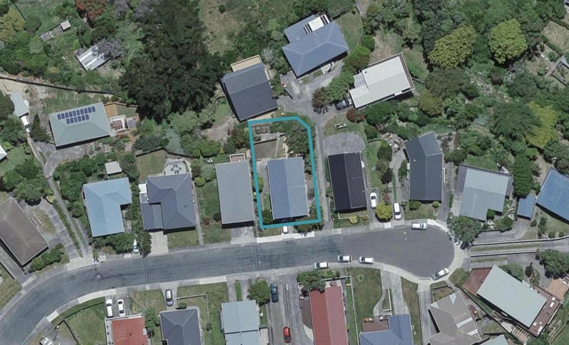 39 Lomita Road, Johnsonville, Wellington - Carousel 1