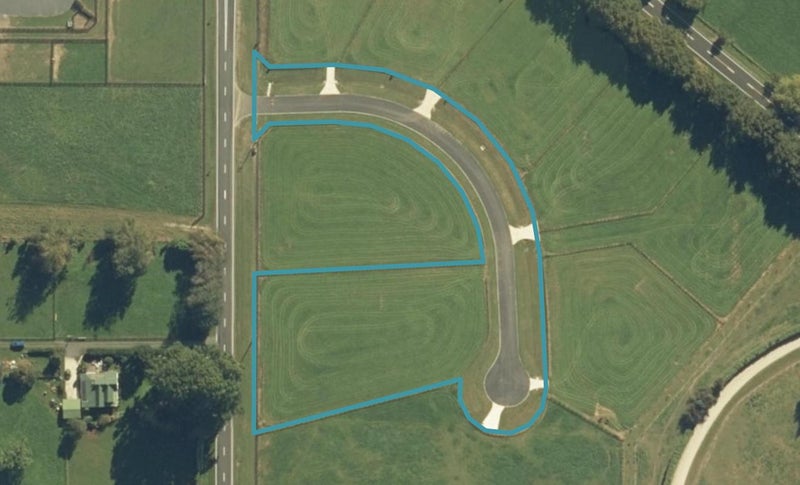 4 South Oaks Close, Pukemoremore, Cambridge - Carousel 1