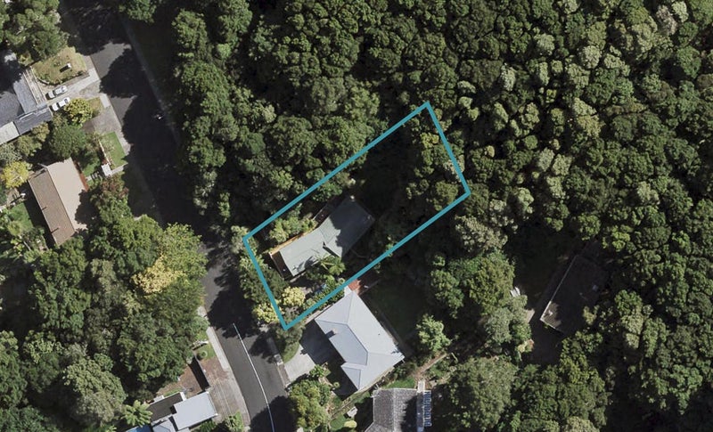 17 Scenic Drive, Hillpark, Auckland - Carousel 1